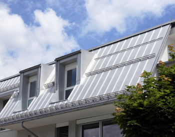 High-quality metal roof installed by local Encinitas roofers: Sequoia Roofing